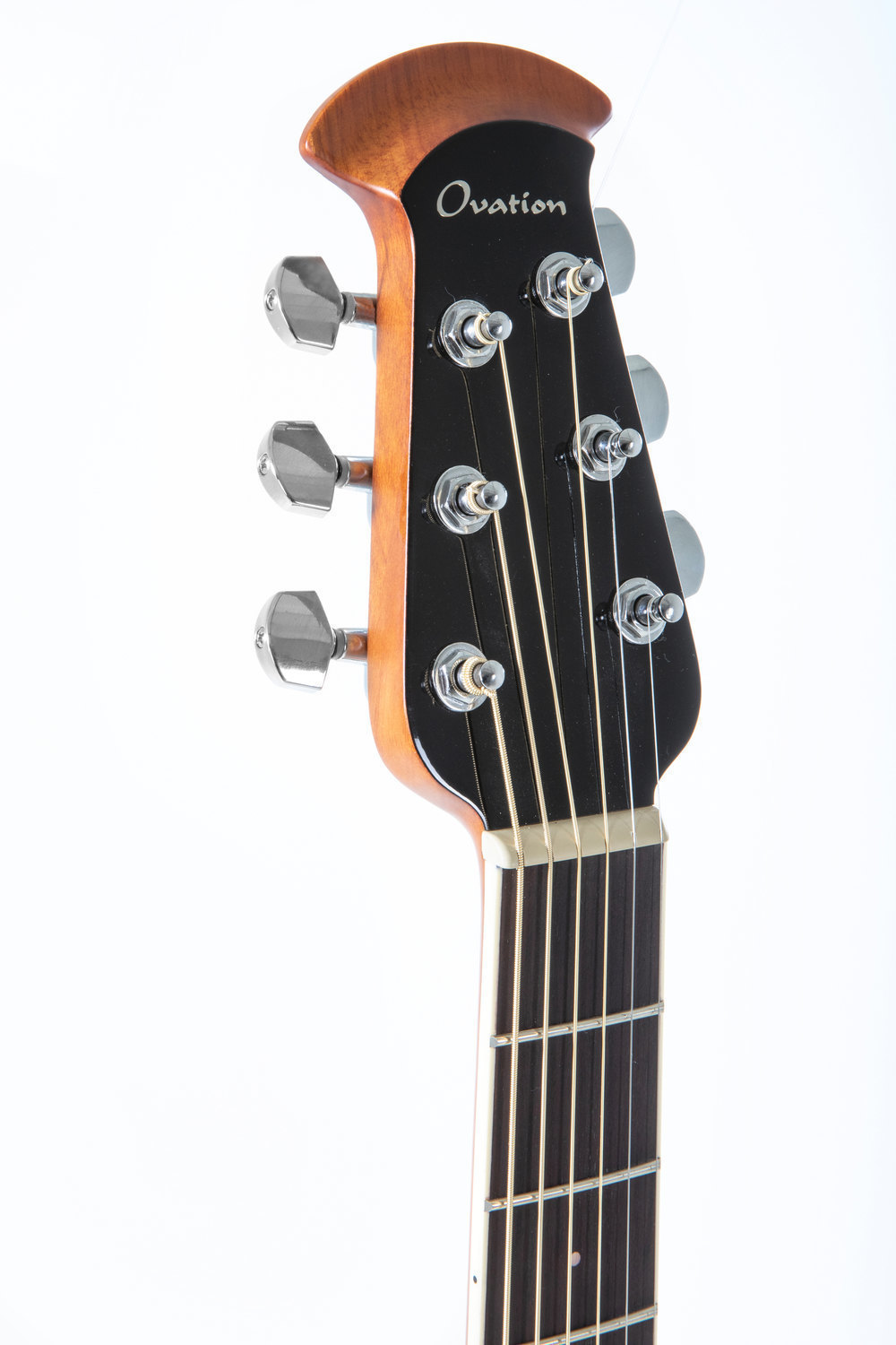 Ovation Celebrity Traditional Plus E-Acoustic Guitar CS28P-RG, Regal to Natural - - alt view 2