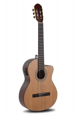 Caballero by MR Classical Guitar 4/4 Natural Ceder